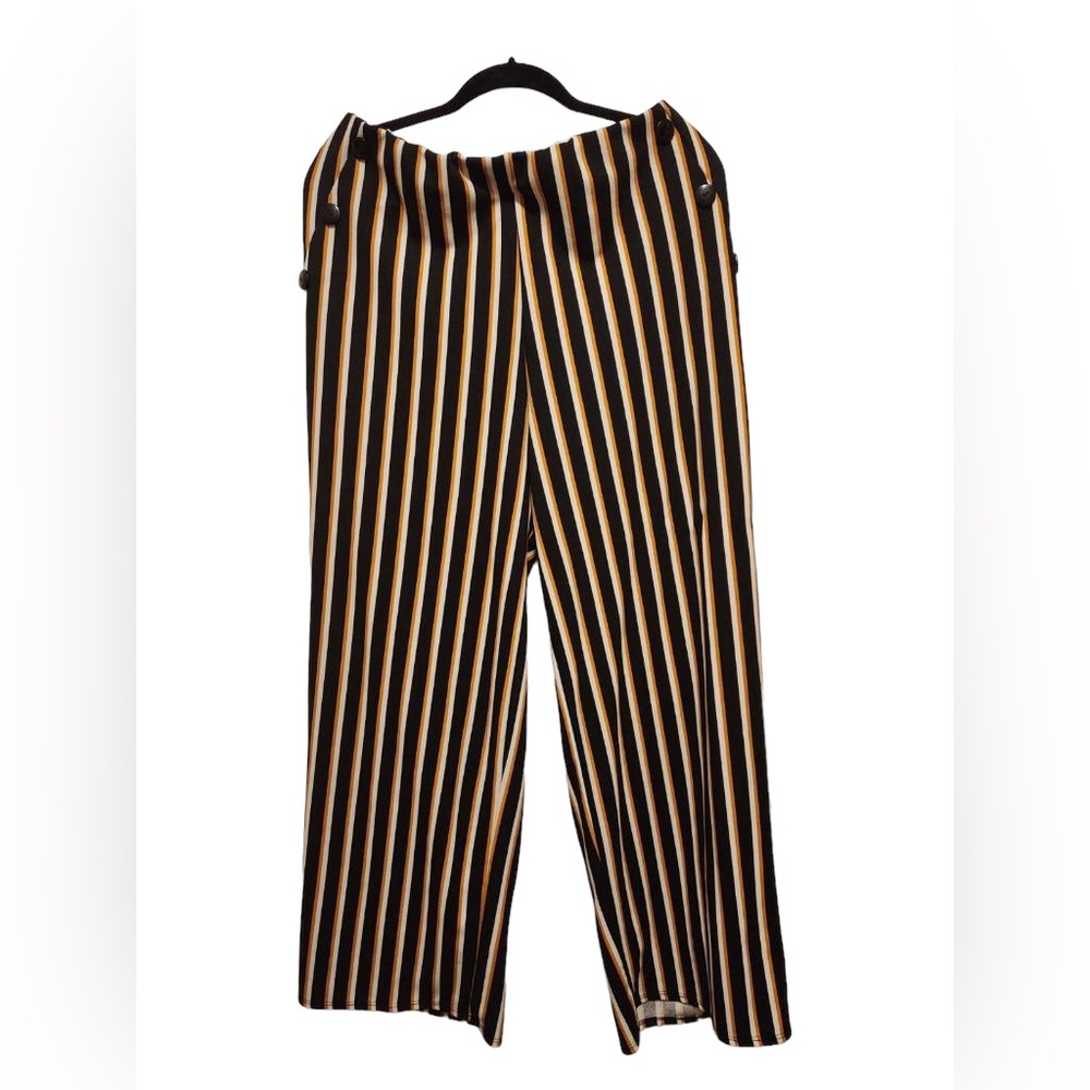 Wide legs striped pants